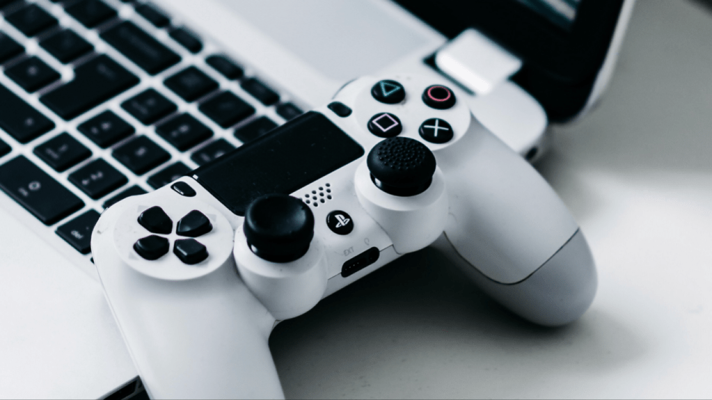 Should Sony change their controller design for the&nbsp;PS5?